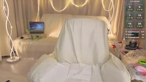 2hyun__KOREA @ Stripchat • Recorded February 23, 2026 16:54 • 32m