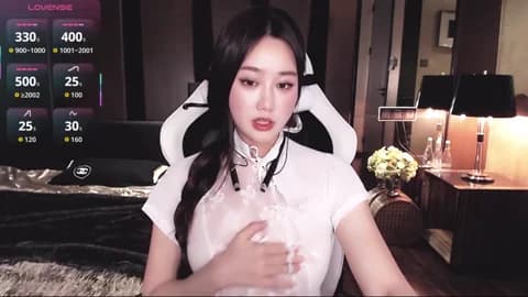 Aurora_-77 @ Stripchat • Recorded January 17, 2026 12:19 • 82m