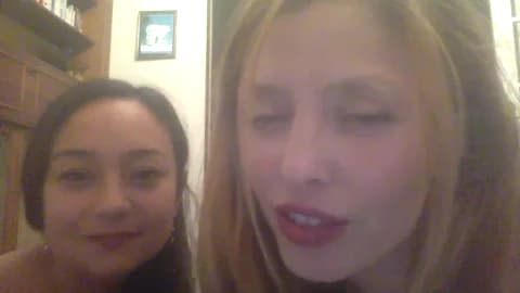 Chloeetthomas25 @ Cam4 • Recorded March 12, 2026 01:51 • 37m