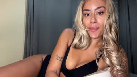 CoCo-Queen @ Stripchat • Recorded May 1, 2026 05:33 • 44m