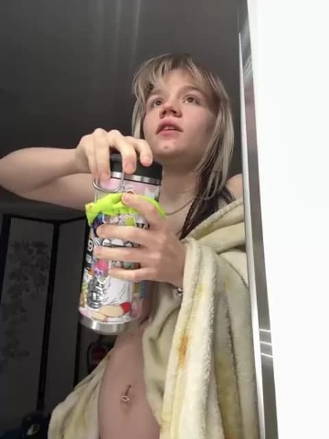 Cutiepiespanks @ Stripchat • Recorded March 16, 2026 06:10 • 43m