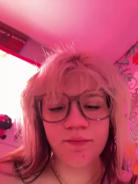 Cutiepiespanks @ Stripchat • Recorded May 27, 2026 21:58 • 35m