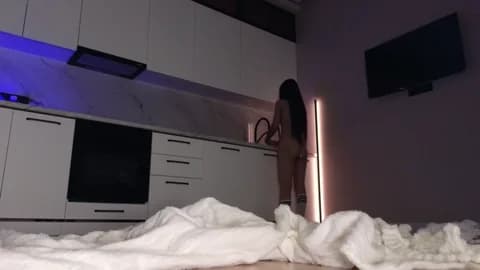 Ella_lee15 @ Stripchat • Recorded May 19, 2026 07:49 • 107m