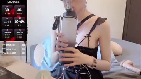 F888f @ Stripchat • Recorded May 26, 2026 04:39 • 90m