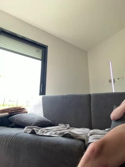 Giuliana_baby @ Stripchat • Recorded May 26, 2026 13:57 • 37m