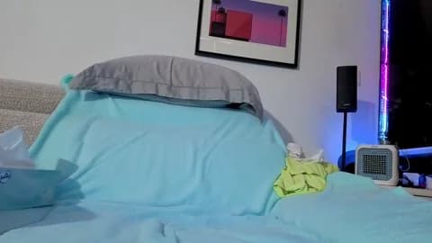 HuGo4K @ Cam4 • Recorded January 18, 2026 24:45 • 94m