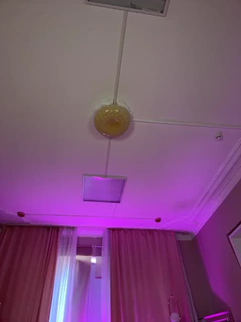 HugeBoobsAlice @ Stripchat • Recorded March 8, 2026 11:38 • 120m