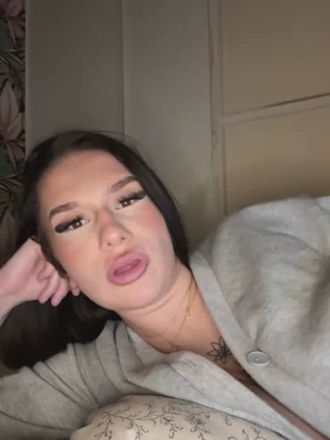 Leanna92ii @ Stripchat • Recorded March 13, 2026 22:13 • 31m