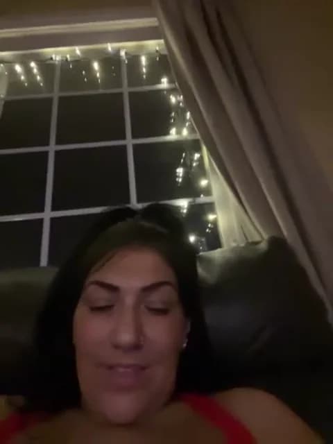 LittleMissEeve @ Stripchat • Recorded May 2, 2026 08:04 • 33m