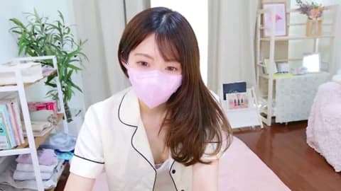 Mii_v_v @ Stripchat • Recorded April 17, 2026 23:26 • 53m