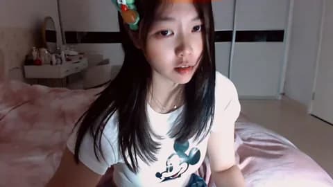 Miu1_girl @ Stripchat • Recorded March 16, 2026 03:24 • 53m