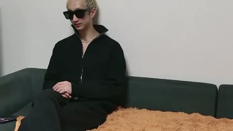 ONI-Ikase-kun @ Stripchat • Recorded January 18, 2026 08:33 • 32m