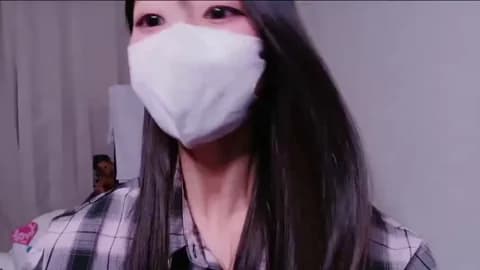 OSUSHI-CHAN @ Stripchat • Recorded March 22, 2026 18:54 • 32m