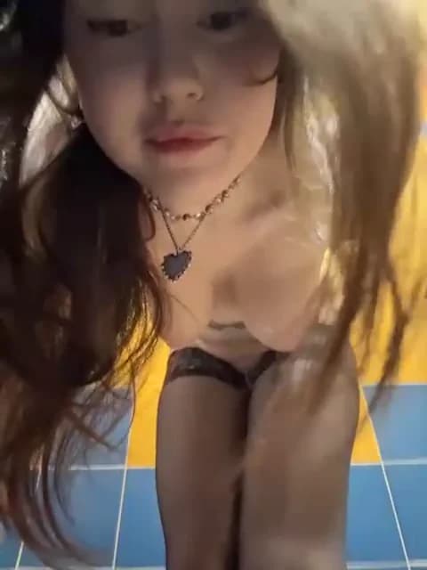 Peachy_Dream @ Stripchat • Recorded March 7, 2026 22:48 • 31m