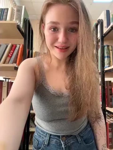 RussianWoman @ Stripchat • Recorded March 17, 2026 11:33 • 79m