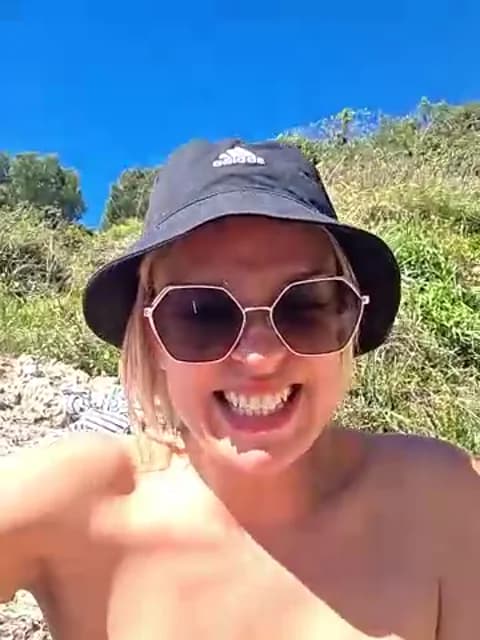 SpicyVicky @ Stripchat • Recorded April 8, 2026 10:23 • 55m