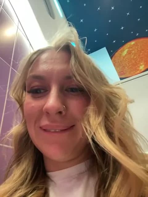 Sweet___Emily @ Stripchat • Recorded January 19, 2026 14:23 • 37m