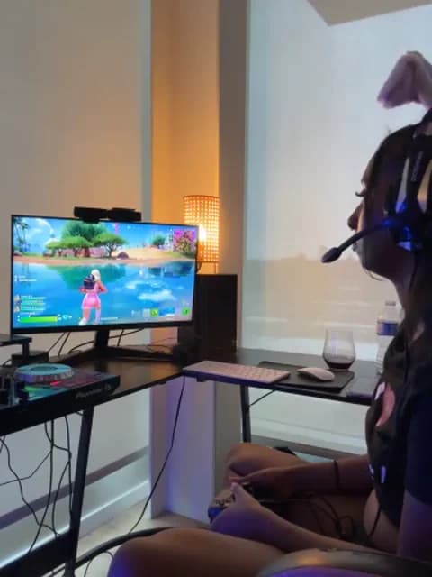 Your_Paris @ Stripchat • Recorded April 6, 2026 02:05 • 39m