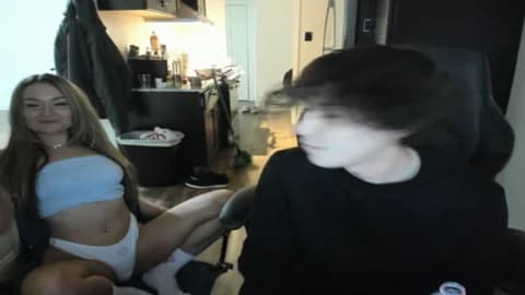 aesus3x @ Chaturbate • Recorded February 23, 2026 04:44 • 31m