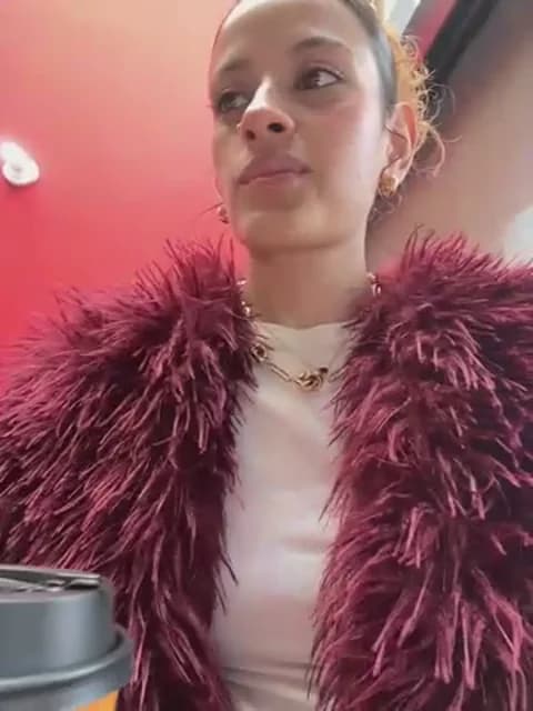 alana15 @ Stripchat • Recorded March 8, 2026 19:03 • 40m