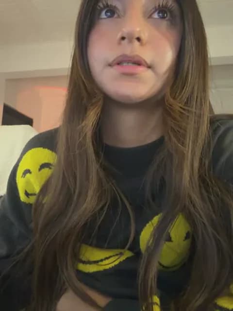 aly_golden_ @ Stripchat • Recorded March 18, 2026 08:57 • 93m