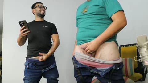 chrisvo2 @ Cam4 • Recorded March 28, 2026 21:00 • 38m