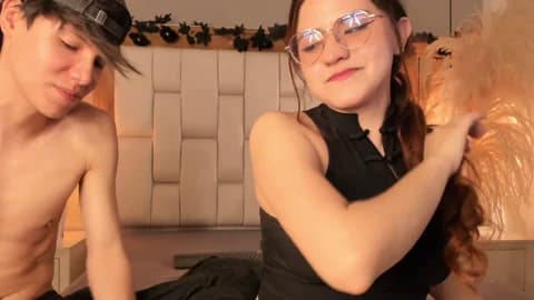 daphne_and_roger @ Chaturbate • Recorded January 26, 2026 12:40 • 33m