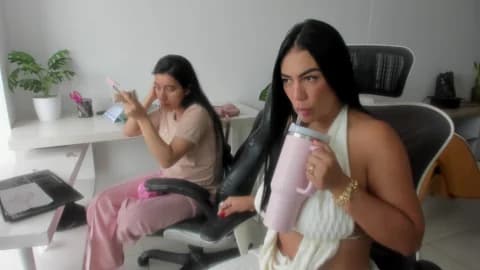 emillybrowm @ Chaturbate • Recorded March 9, 2026 17:17 • 120m