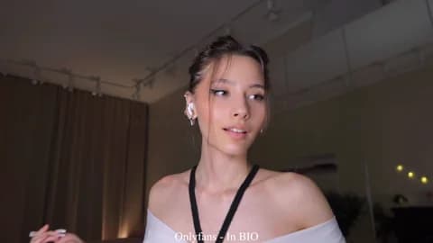 falinecrosthwaite @ Chaturbate • Recorded February 21, 2026 04:02 • 76m