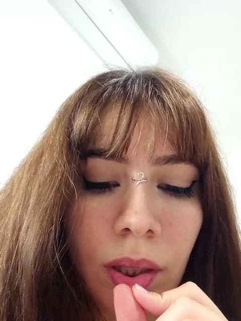 ingridequinti @ Stripchat • Recorded May 2, 2026 04:51 • 64m