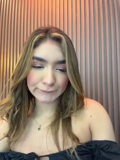 jenn_fit @ Stripchat • Recorded April 19, 2026 04:24 • 31m