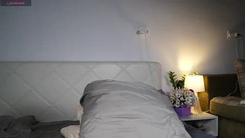 kaeliascorch @ Chaturbate • Recorded January 12, 2026 19:37 • 92m