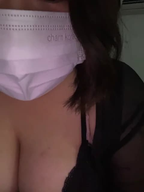 kitty_oo @ Stripchat • Recorded February 24, 2026 09:49 • 36m