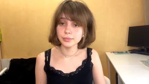 lil_glow @ Chaturbate • Recorded January 13, 2026 18:00 • 41m