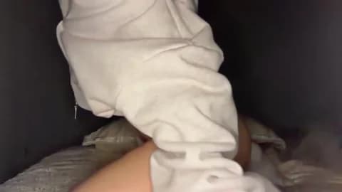 lolableux @ Stripchat • Recorded March 9, 2026 23:07 • 84m