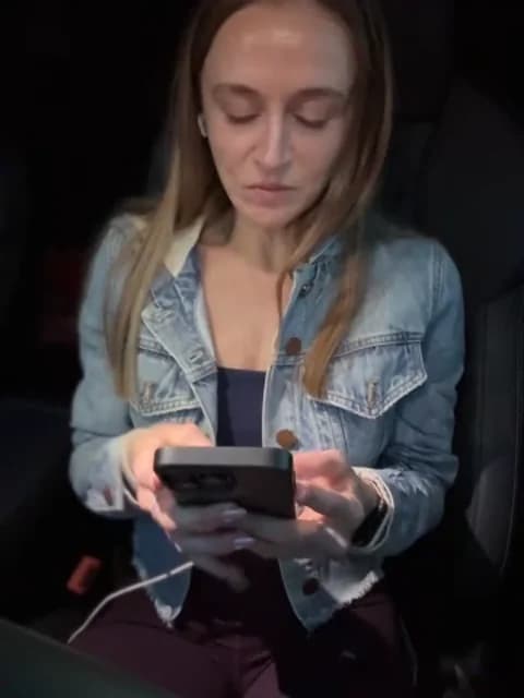 lunagirl13 @ Stripchat • Recorded May 20, 2026 03:50 • 56m