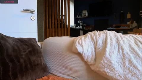 luxymin @ Chaturbate • Recorded January 19, 2026 10:45 • 72m