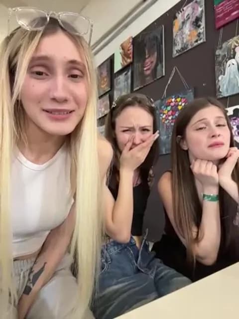 mmelicious @ Stripchat • Recorded March 8, 2026 08:23 • 35m