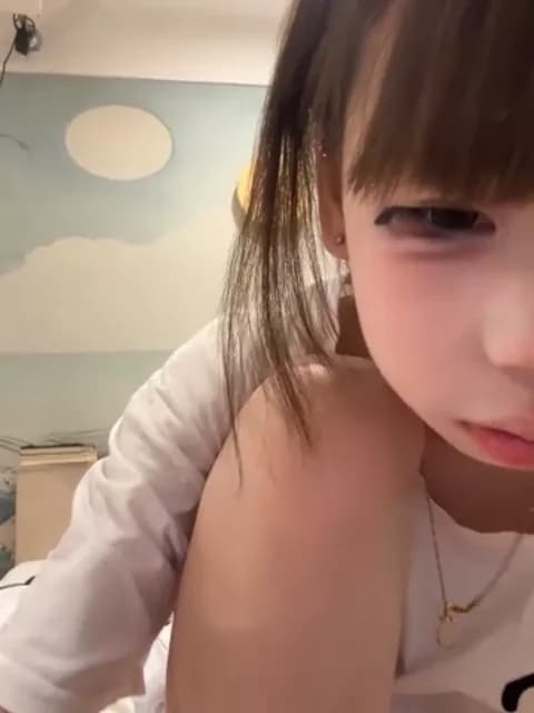 nameinamei @ Stripchat • Recorded May 27, 2026 01:50 • 31m