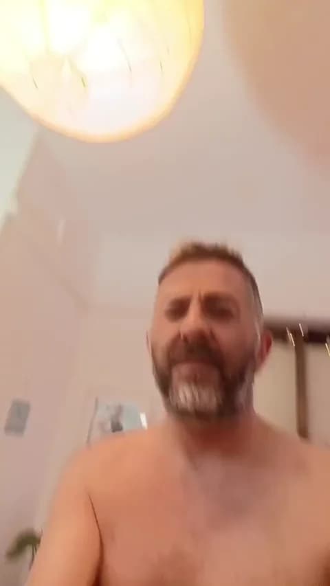 phoenixwar1984 @ Cam4 • Recorded April 19, 2026 24:01 • 120m