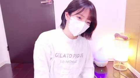 ranran_ch @ Stripchat • Recorded March 22, 2026 01:34 • 48m