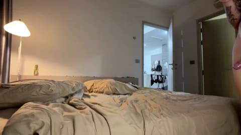 roshelle_xxx @ Chaturbate • Recorded March 24, 2026 18:52 • 42m