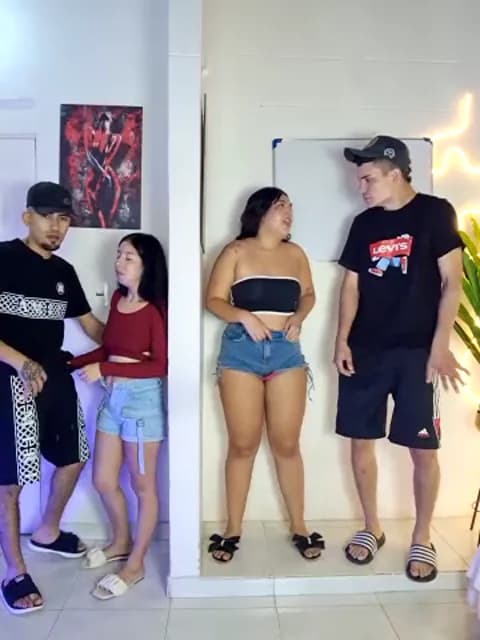 royalgirls_x @ Stripchat • Recorded March 17, 2026 02:45 • 62m