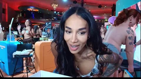 sweetlaurasaenz @ Chaturbate • Recorded January 17, 2026 02:15 • 71m