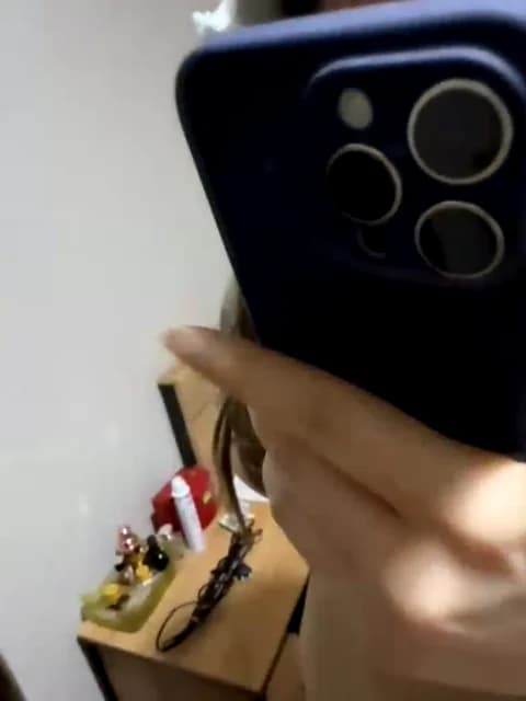 vashakisa @ BongaCams • Recorded May 3, 2026 02:49 • 32m