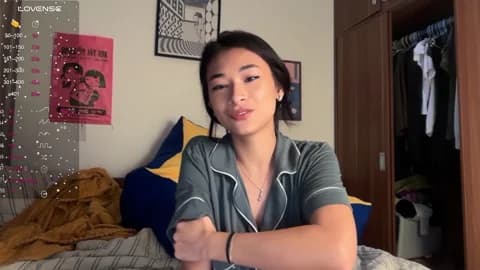 vietwhhore @ Chaturbate • Recorded January 16, 2026 06:39 • 85m