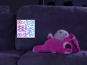 say "hey" to Amanda, TICKET SHOW IN MONDAY, follow my TG Chaturbate Model - Cam Recordings